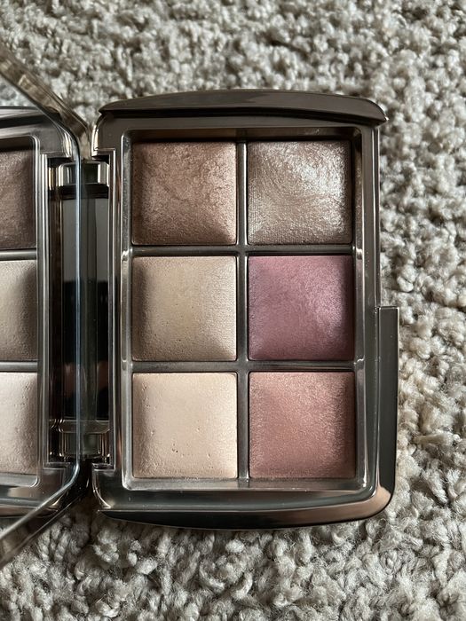 Hourglass Ambient Lighting Edit Unlocked paleta do twarzy róż bronzer