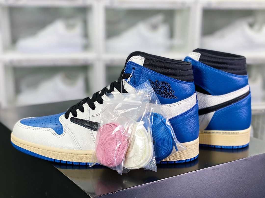 Travis Scott x Air Jordan 1 Retro High OG”Cactus Jack” DH3227-