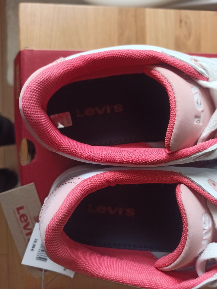 Buty sportowe Levi's