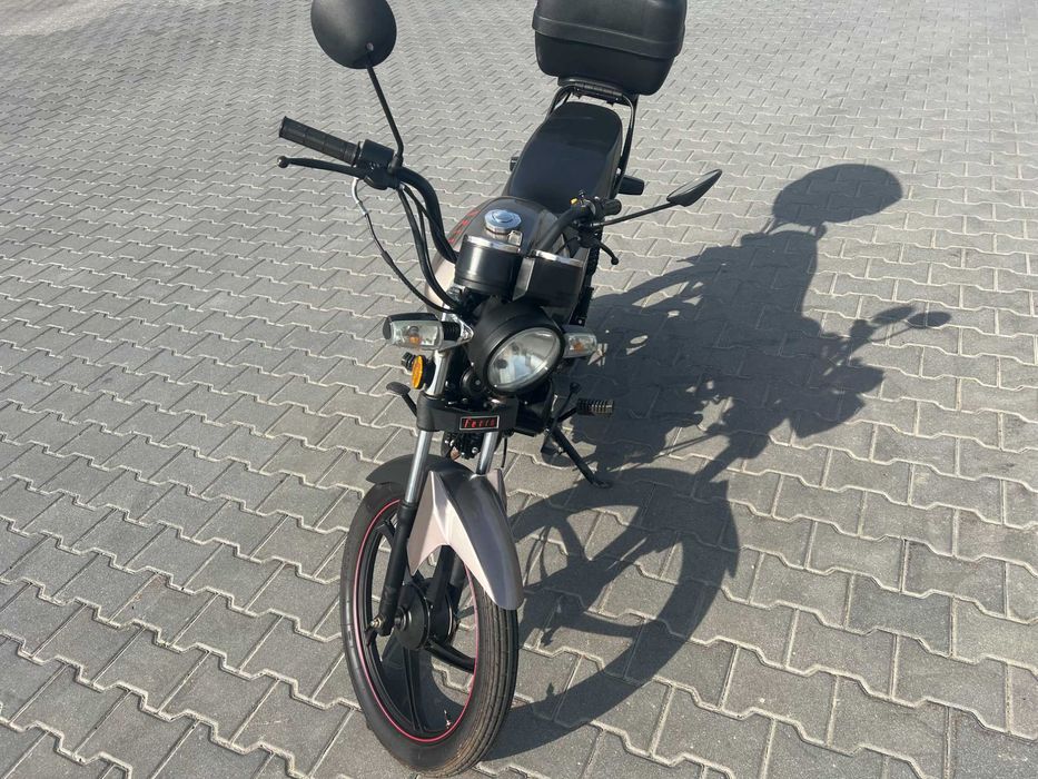 Motorower Junak Ferro 900 50cc