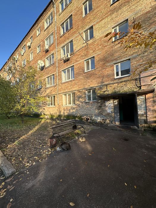 Продам 1-кв м. Бориспіль вул. Глибоцька  29 кв.м р-н 3 школи