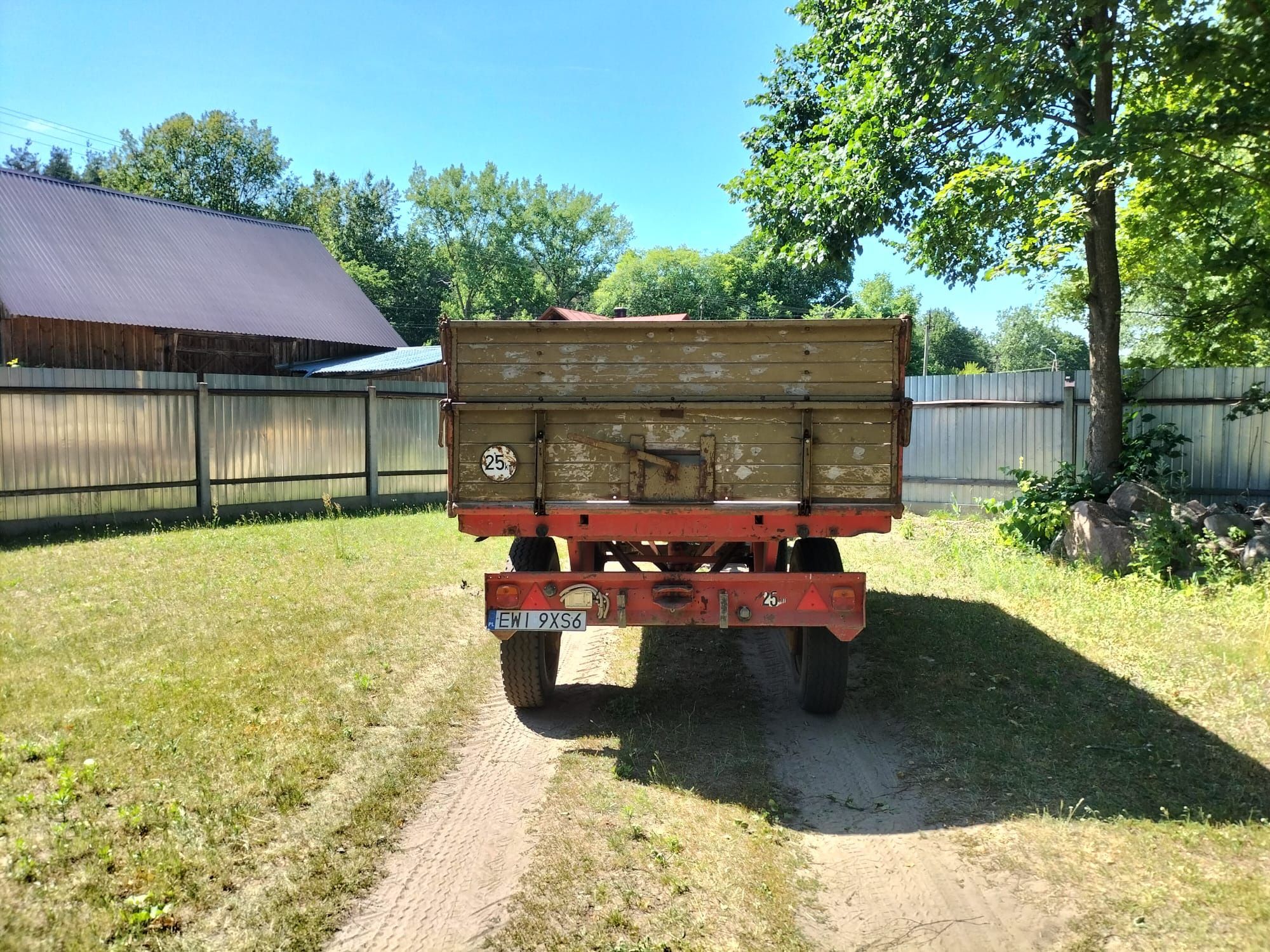 Przyczepa Krone Emsland 8T całkowitej