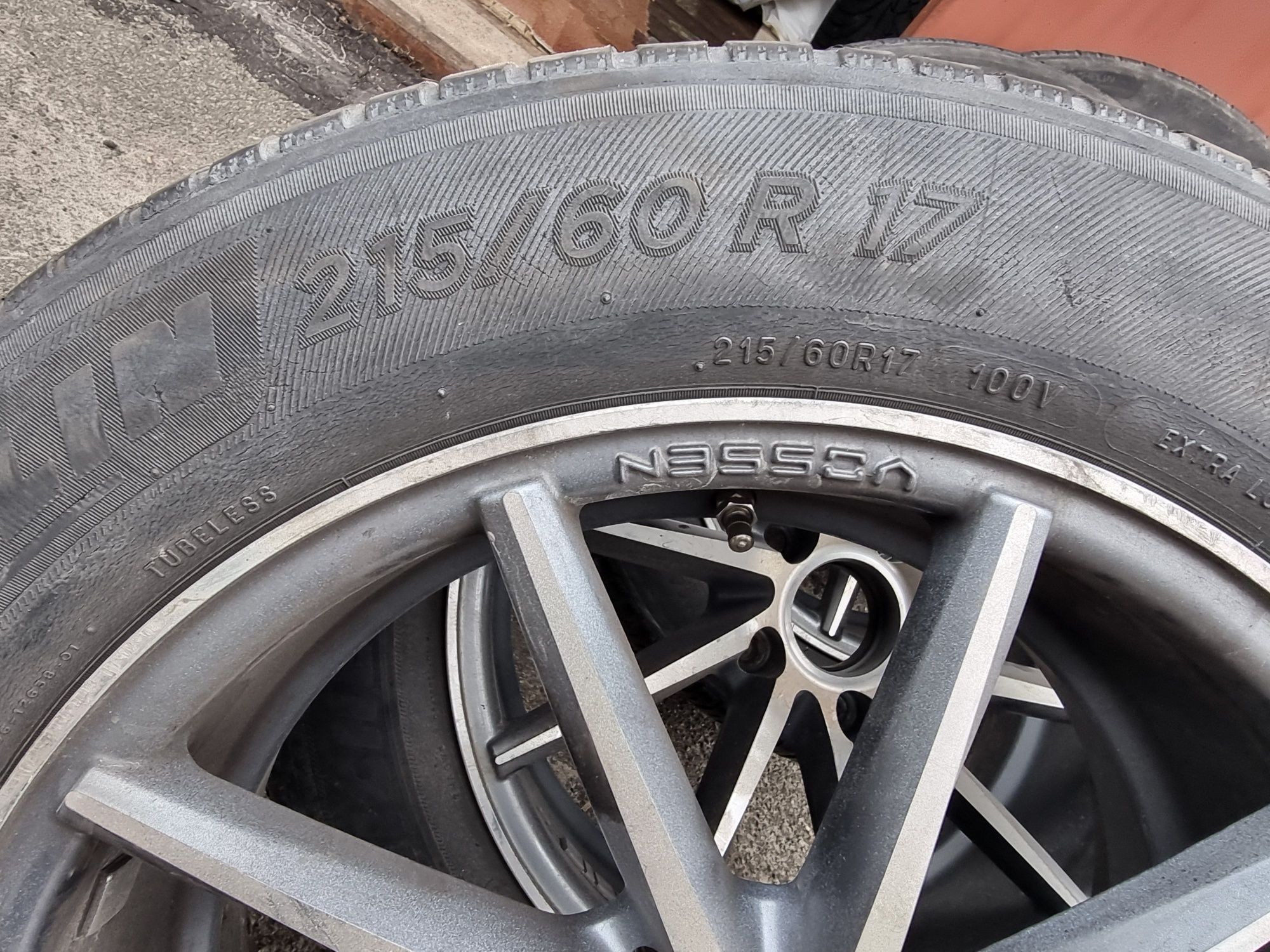 Комплект шин Michelin Crossclimate 215/60 R17