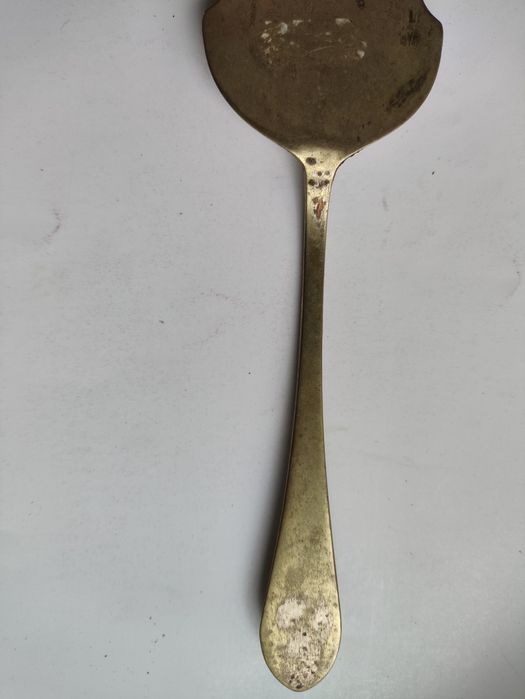 Лопатка старая для торта латунь