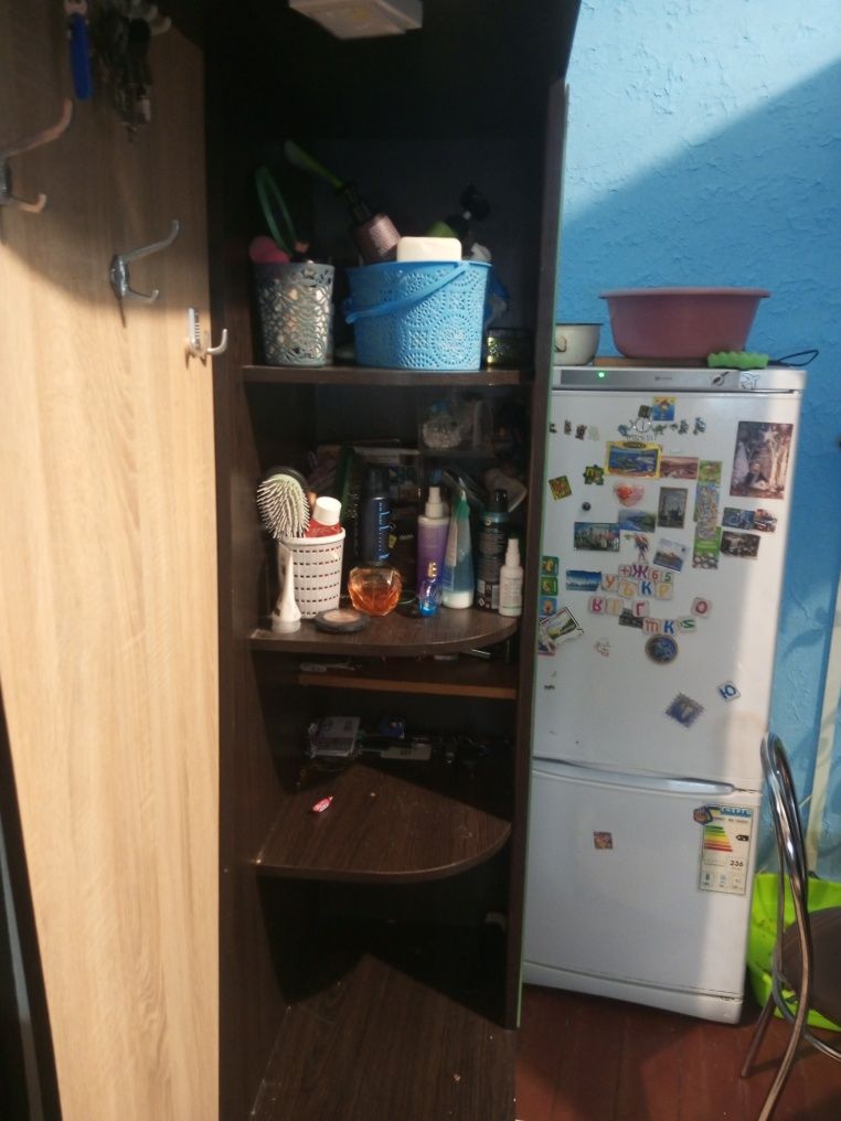 Прихожа в хорошому стані