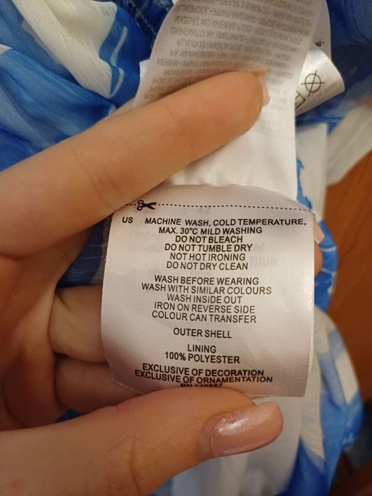 Сукня легка літня