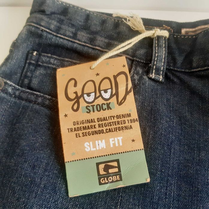 Calções Ganga Criança Rapaz Shorts Novos Globe Goodstock Slim Fit 12