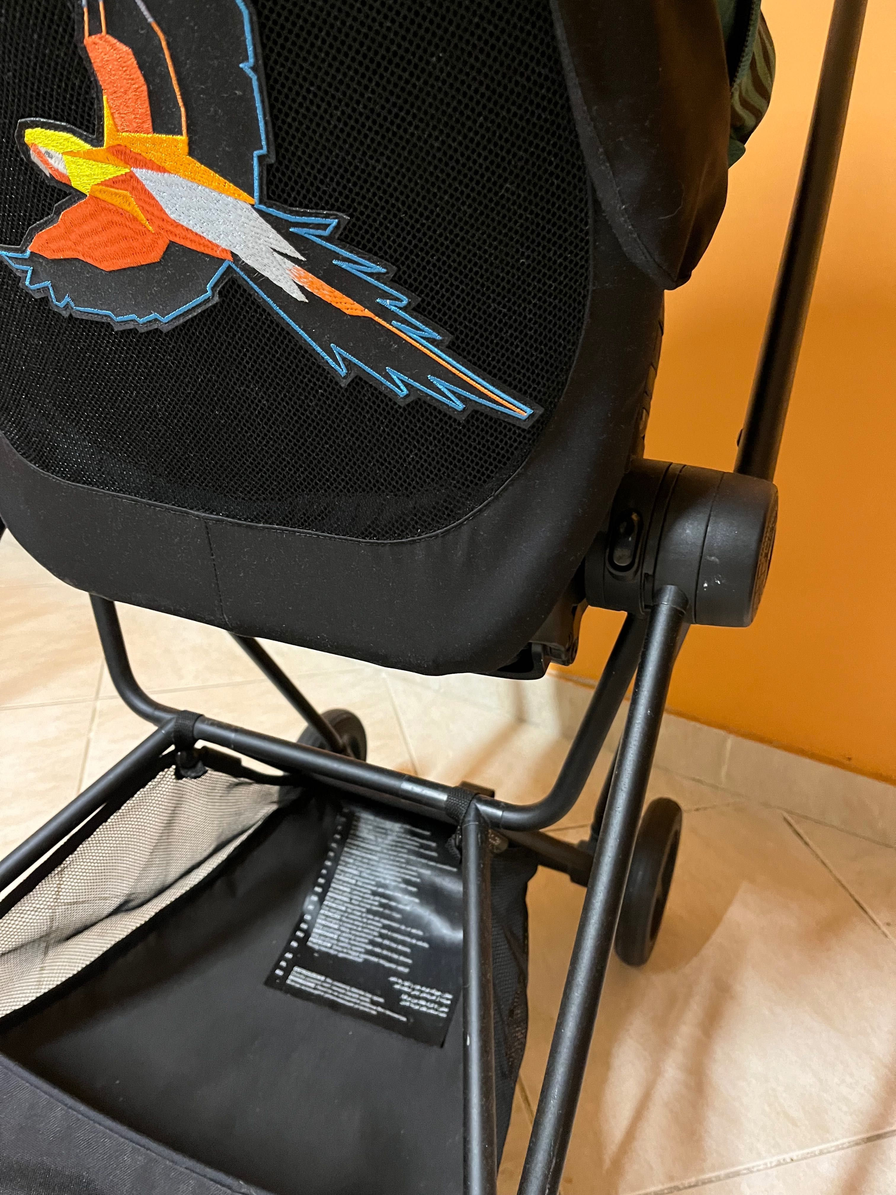 Carrinho cybex edição limitada birds of paradise