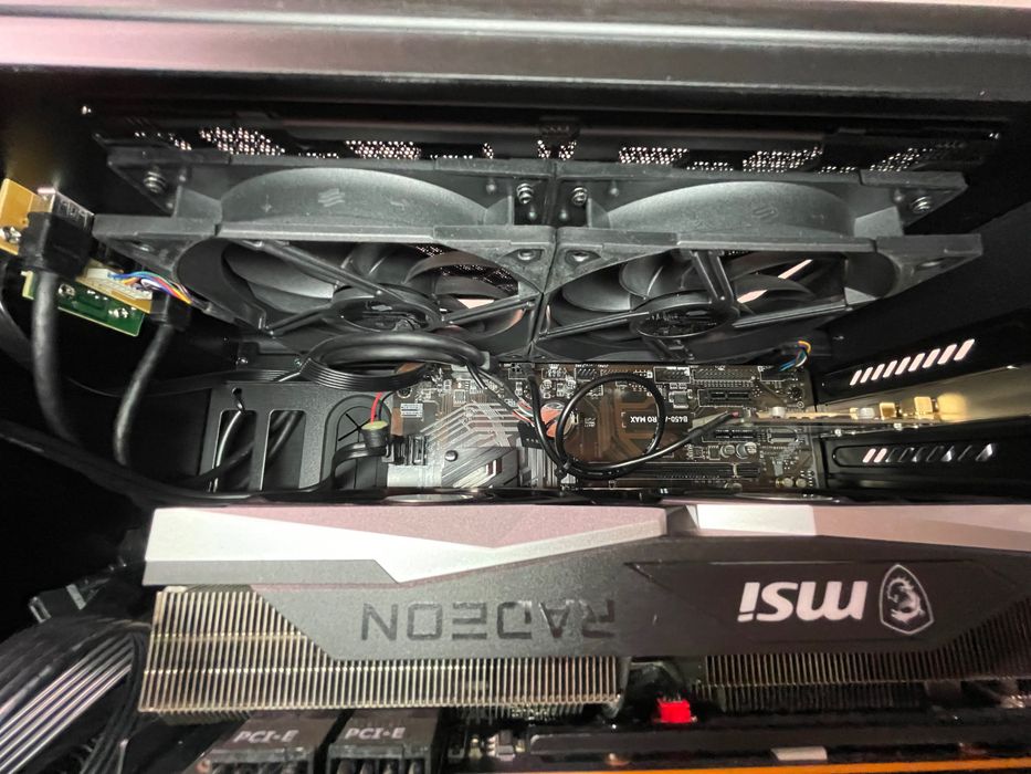 Komputer Hackintosh, R5 2600, RX 6700 XT