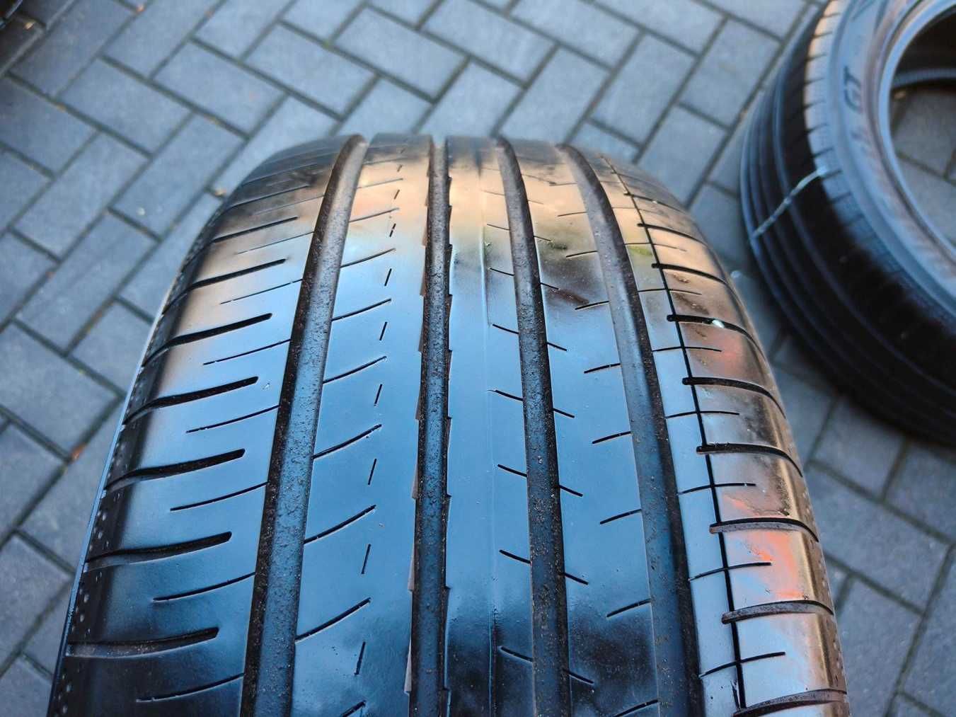 245/50 100W R18 YOKOHAMA BluEarth GT AE51 7mm 2021r Letnie Opony 4szt