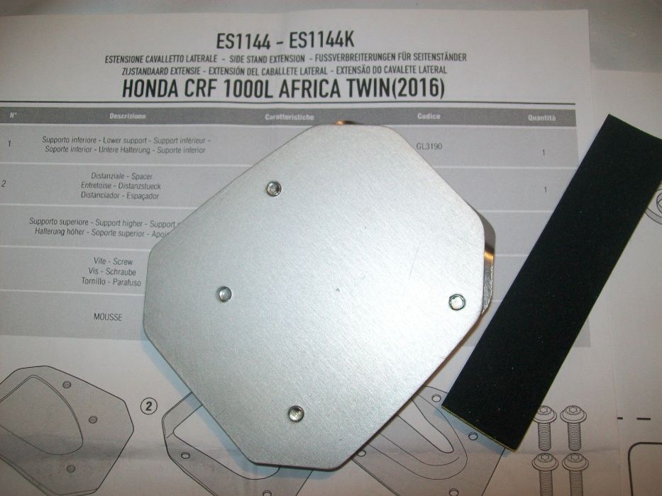 ES1144 CRF1000L Africa Twin (16>17) HONDA poszerzenie stopki GIVI