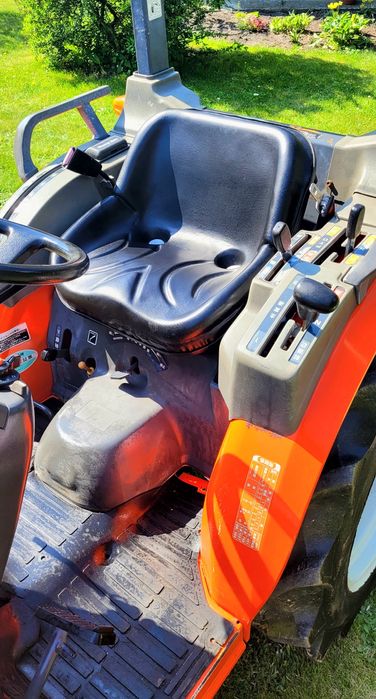 Kubota GB18 mini traktor, Sprowadzony