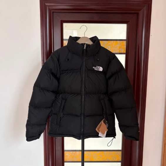 Kurtka zimowa_The_North_Face_damskie_ASIA.M