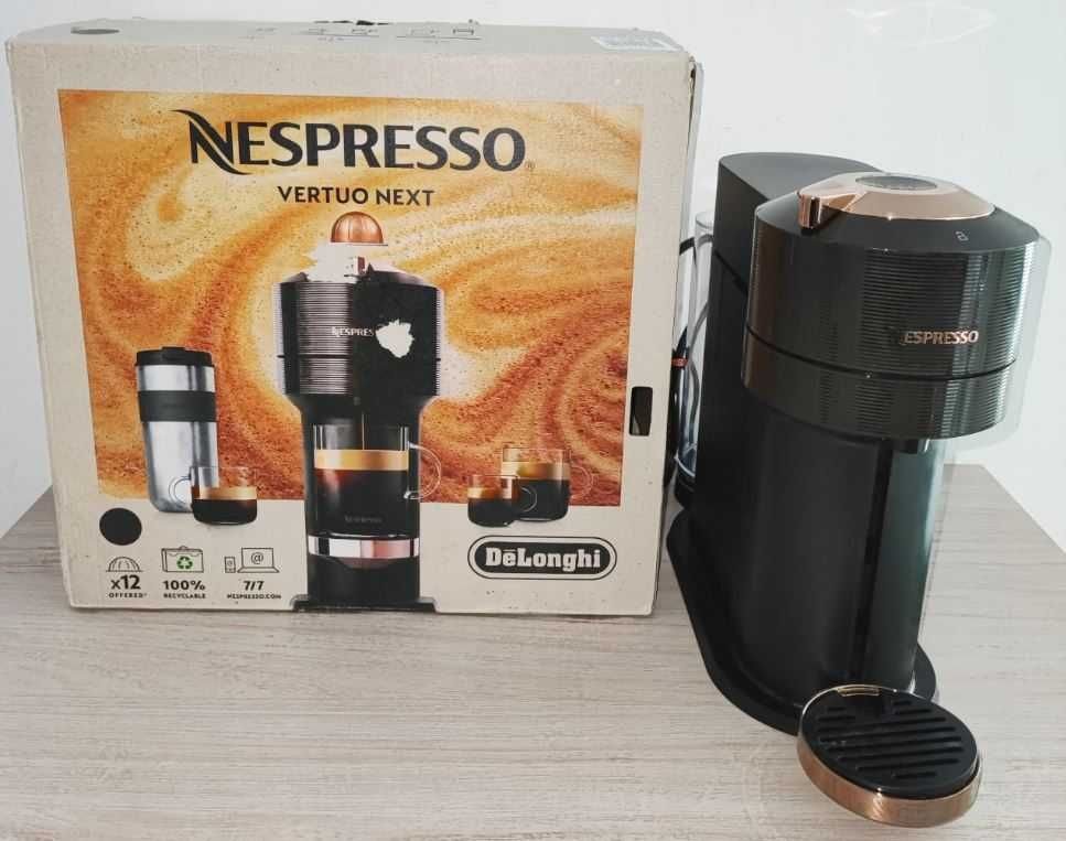 Ekspres kapsułkowy Nespresso Vertuo Next 19 bar czarny