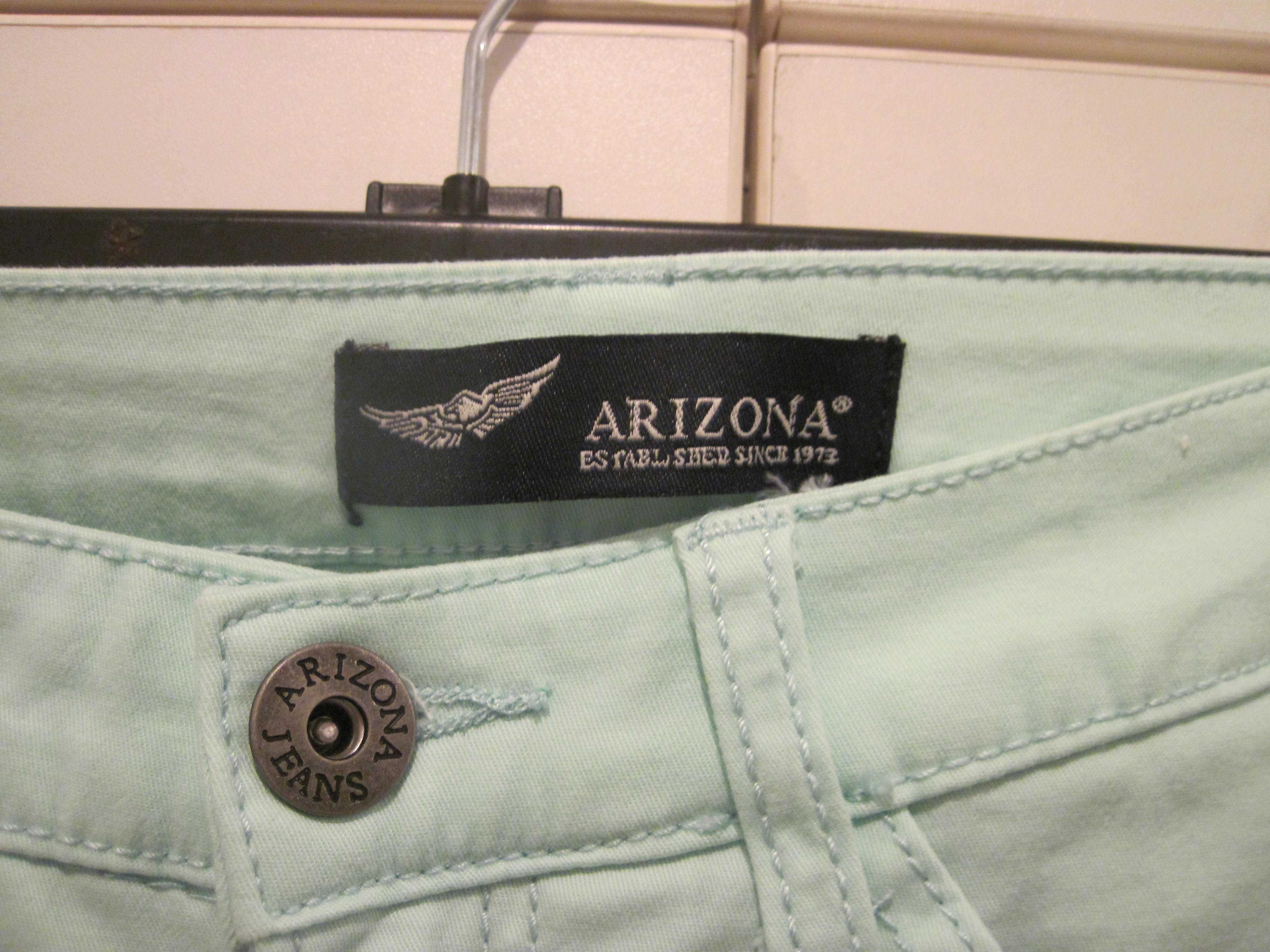 Женские брюки, джинсы ARIZONA, салатового цвета