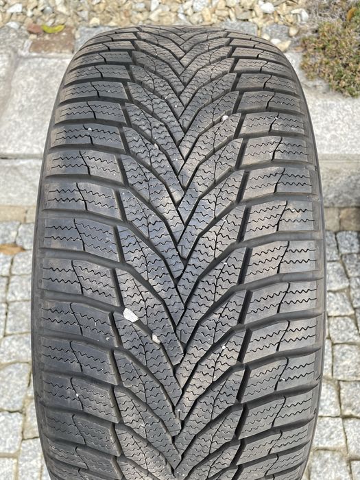 Komplet opon zima Nexen Winguard Sport 2 215/40/18 dot3520 6,5-7mm