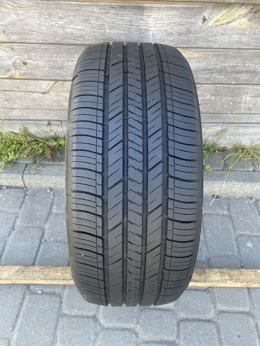 Резина Шини 235/45 R18 протектор 7.5мм Goodyear