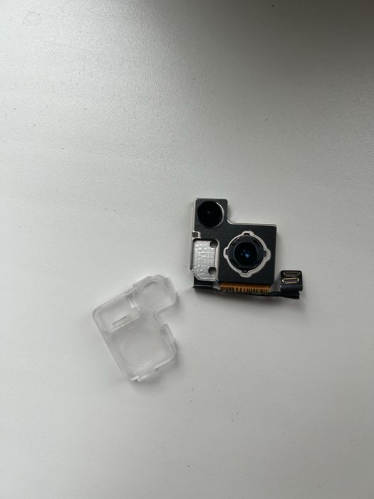 Камера основная ( задняя ) на Iphone 13