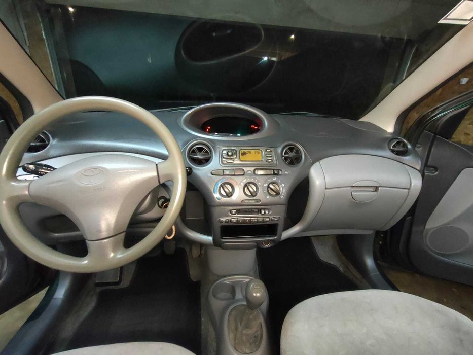 Toyota Yaris 1.0 1999