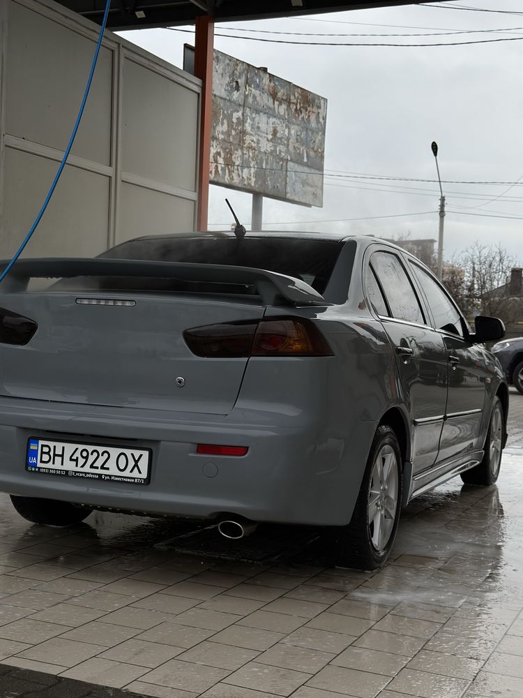 Mitsubishi Lancer X 2008, 2.0 CVT