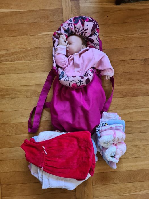 Lalka jak Reborn wraz z ponad 30 elementami ubioru+butelka