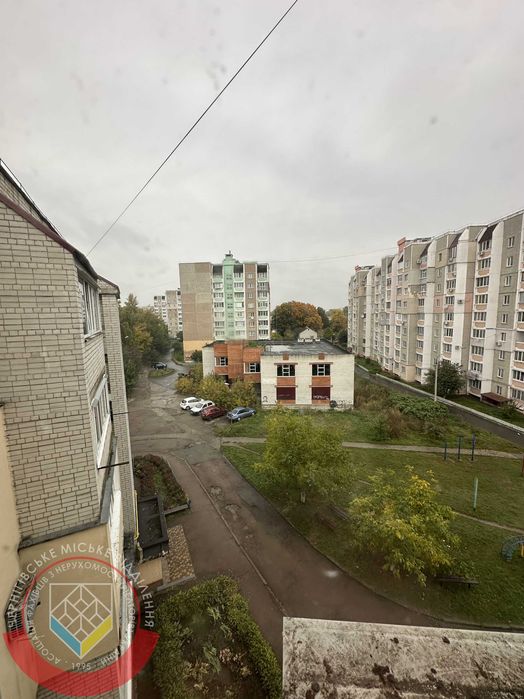 RLT I01 Продам 4 кімнатну квартиру в районі Льотного училища