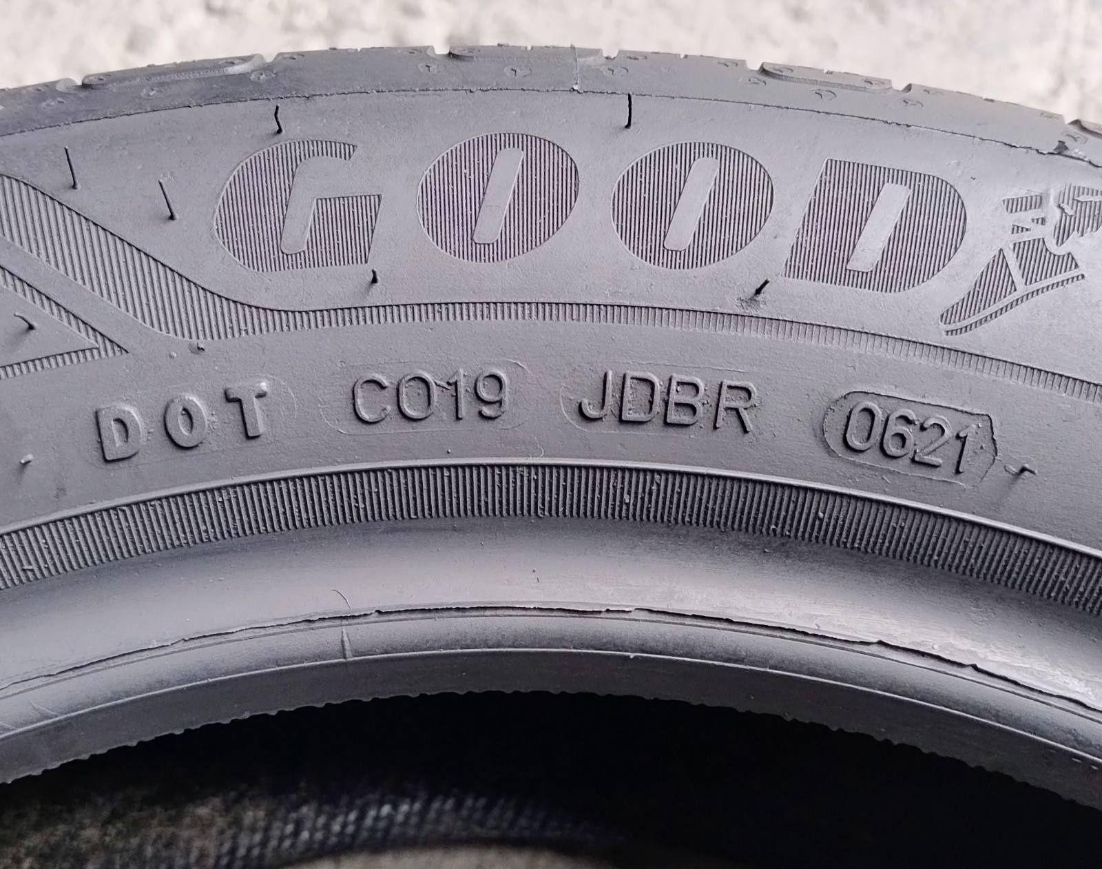 Шини літні R16 195/55 Good Year Efficient Grip Performance