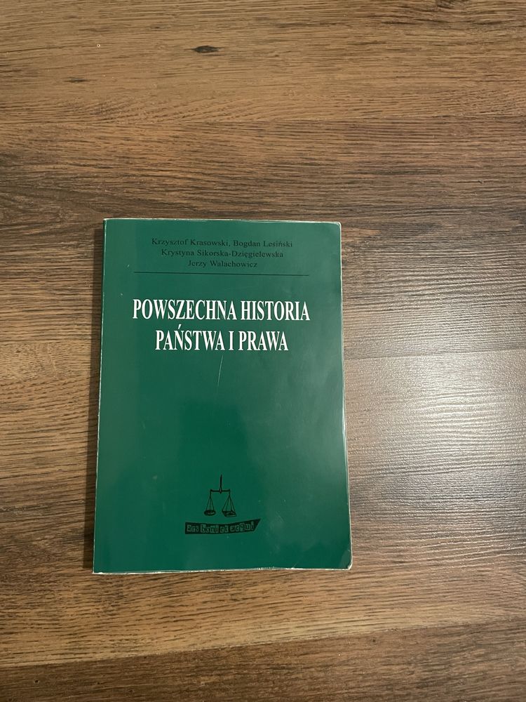 Powszechna hiatoria panstwa i prawa