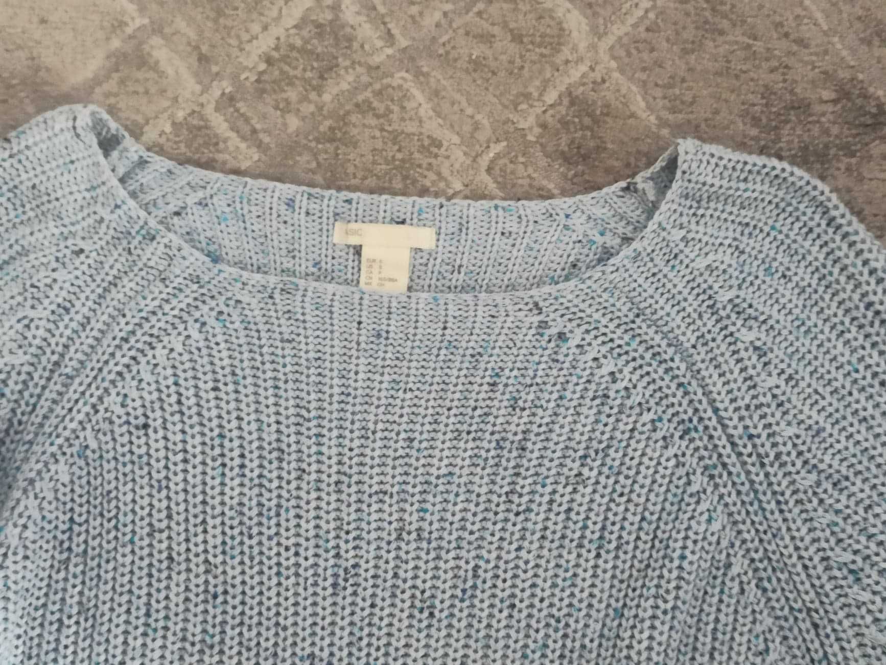 Błękitny sweter H&M rozmiar S