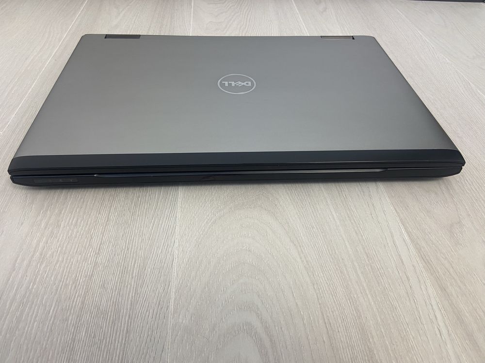 Ноутбук Dell Vostro 3750 Intel Core i7