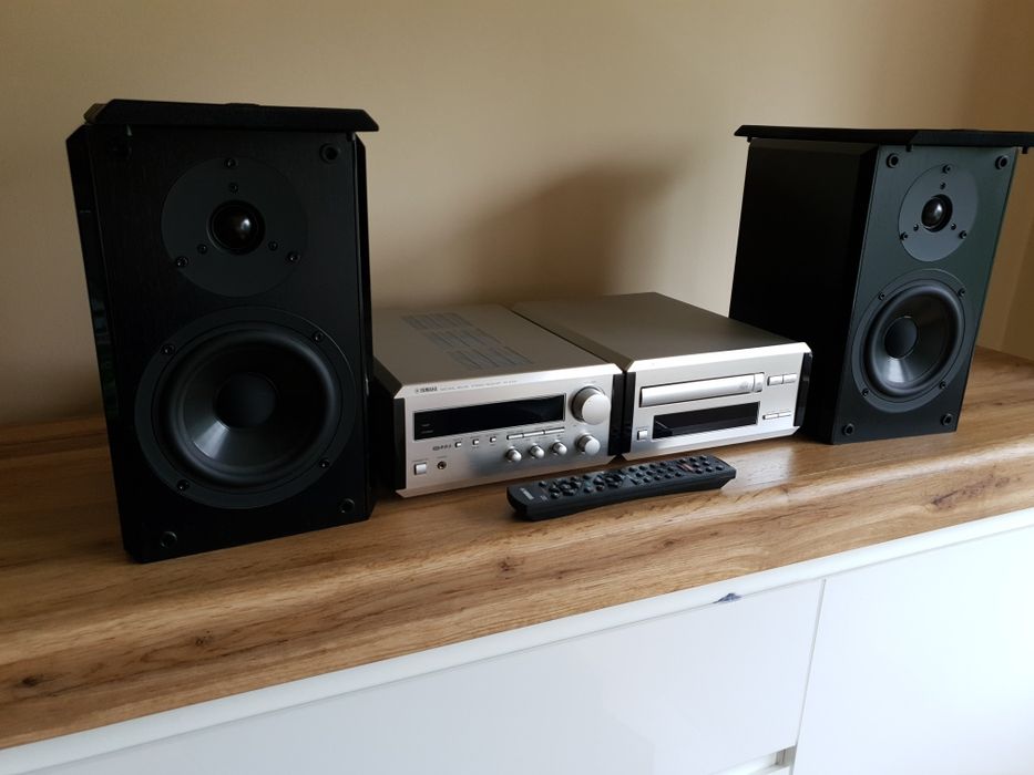 Yamaha PianoCraft E100