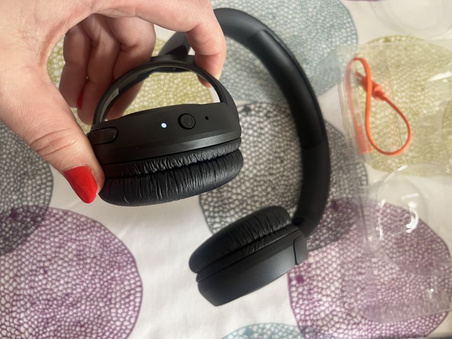 Fones JBL 510 BT - Preto