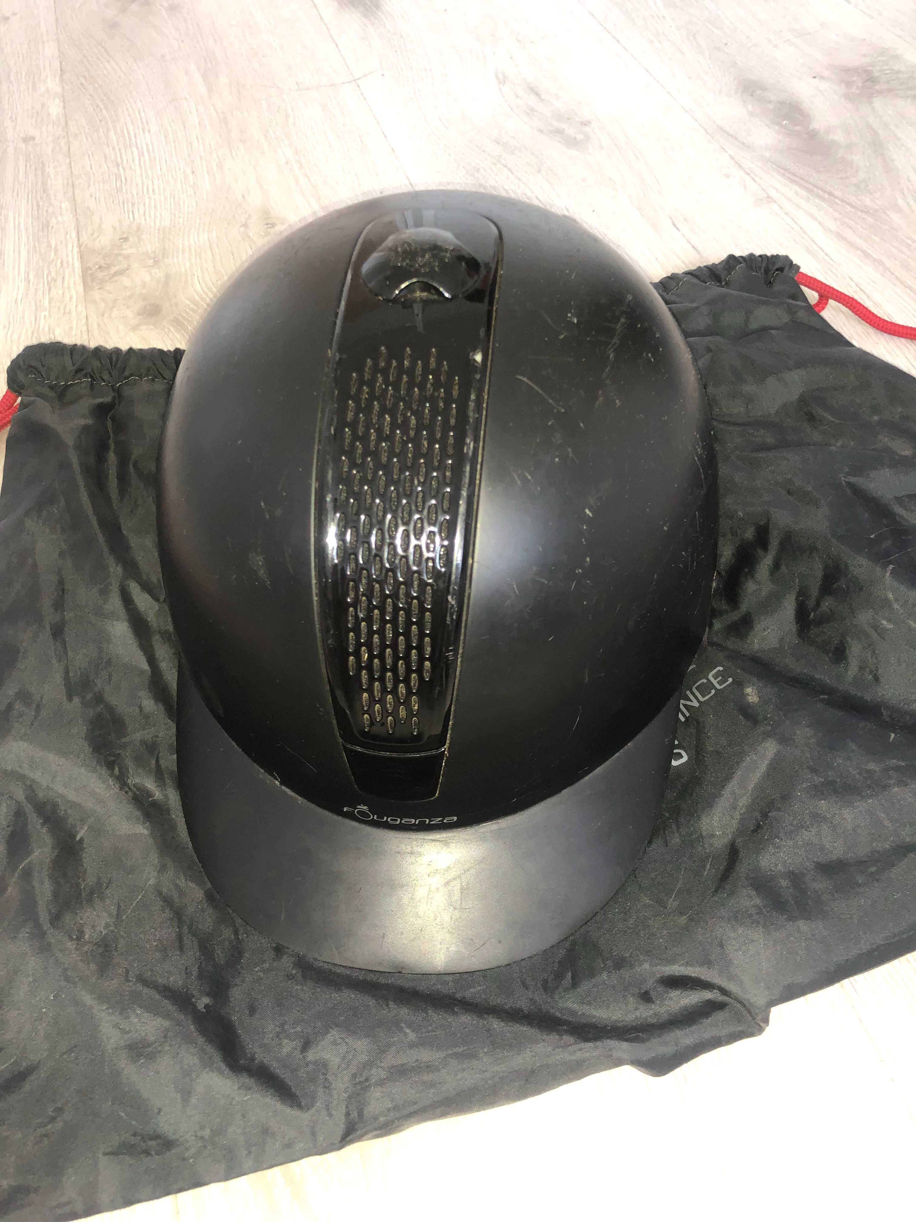 Kask jeździecki FOUGANZA