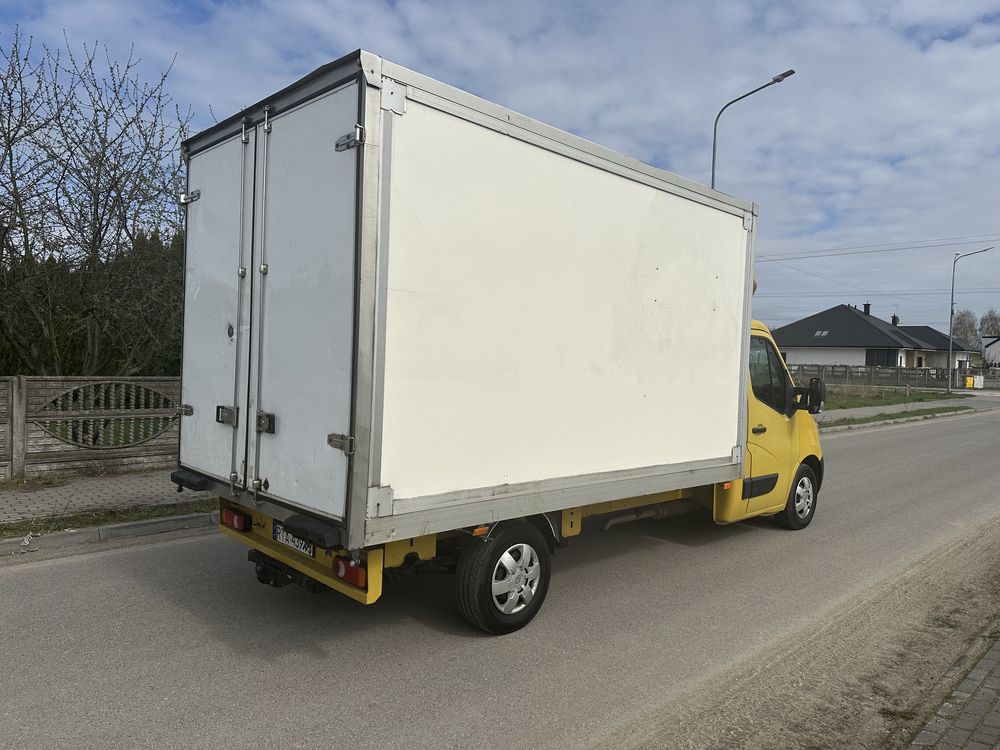 Renault master kontener laweta RWD 125 koni KLIMATYZACJA nowe opony