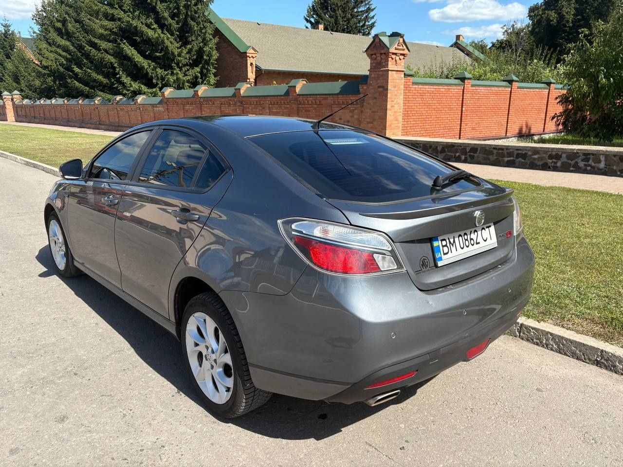 Автомобіль MG 6 Turbo