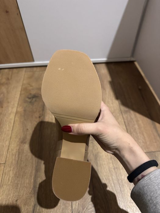 Чоботи осінні жіночі