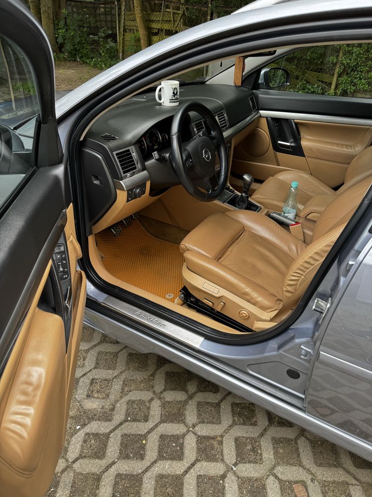 Opel Signum/ vectra c 2.0 TURBO