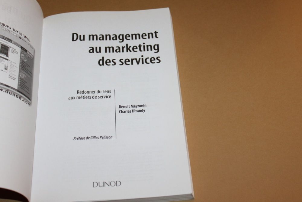 Du Management au Marketing des Services//Benoît Meyronin