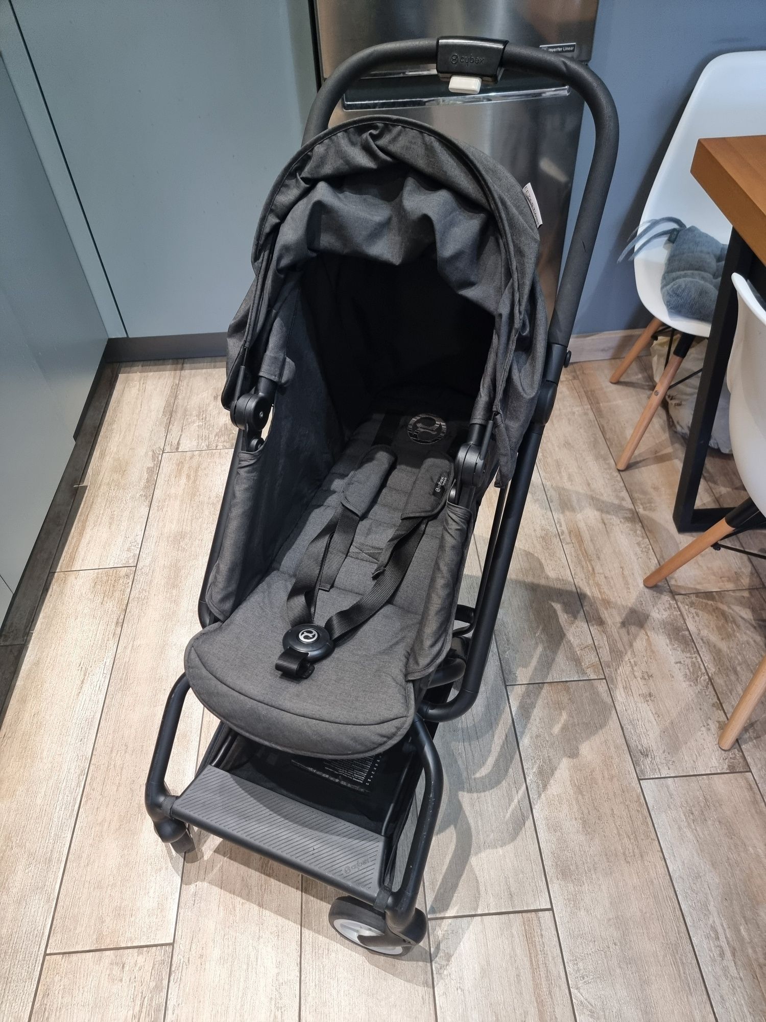 Cybex прогулянкова коляска Eezy S TWIST- Moon black | Поворотна на 360