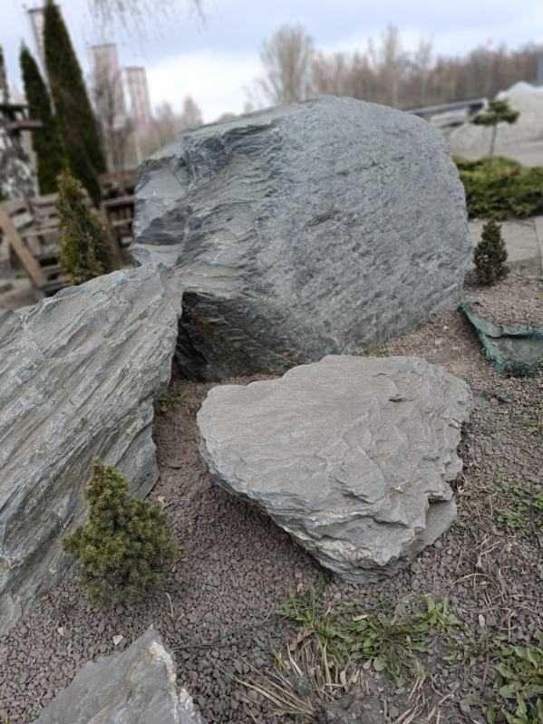 kamienie ogrodowe ozdobne