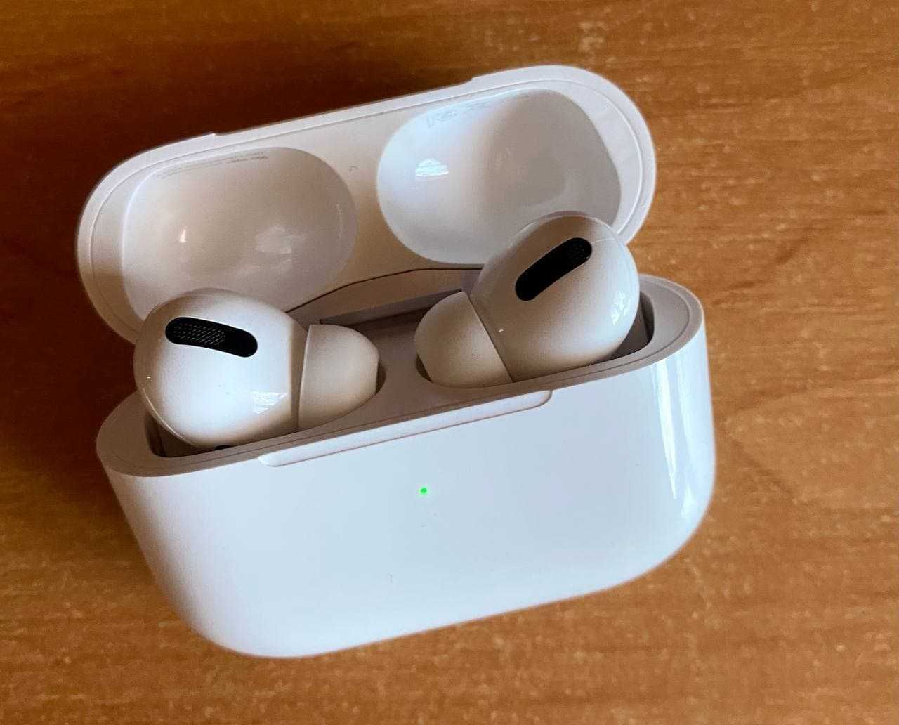 Наушники Apple airpods pro