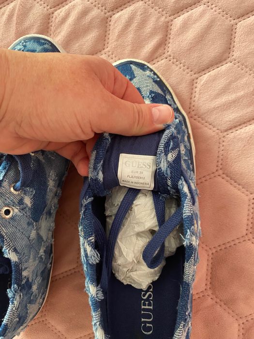 Trampki jeansowe GUESS