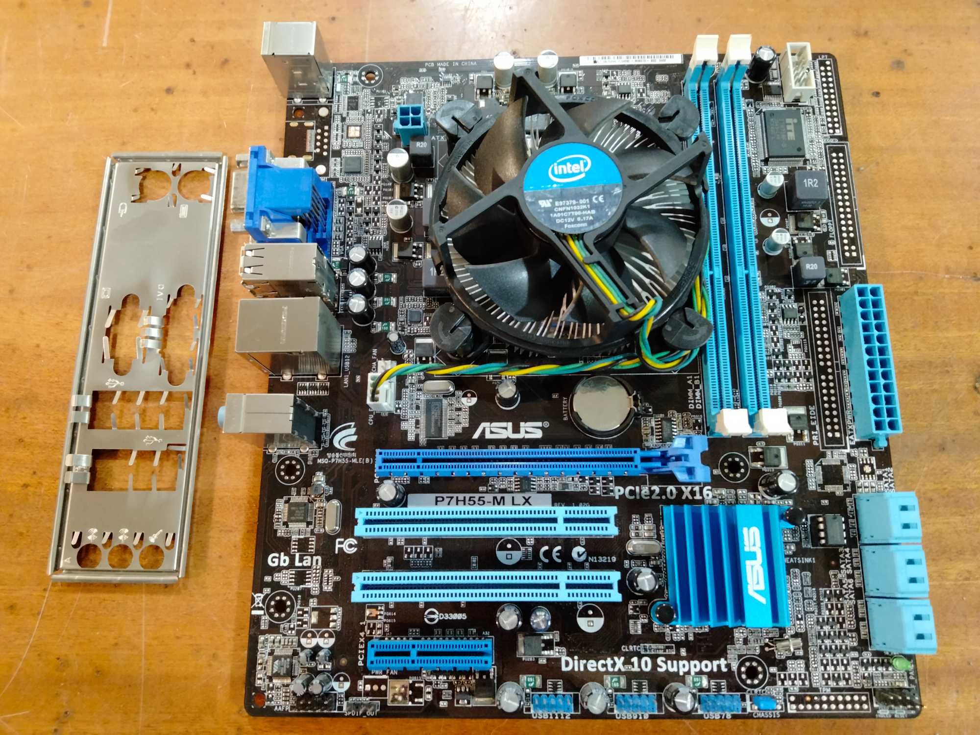 Материнские плата материнка Asus Gigabyt MSI