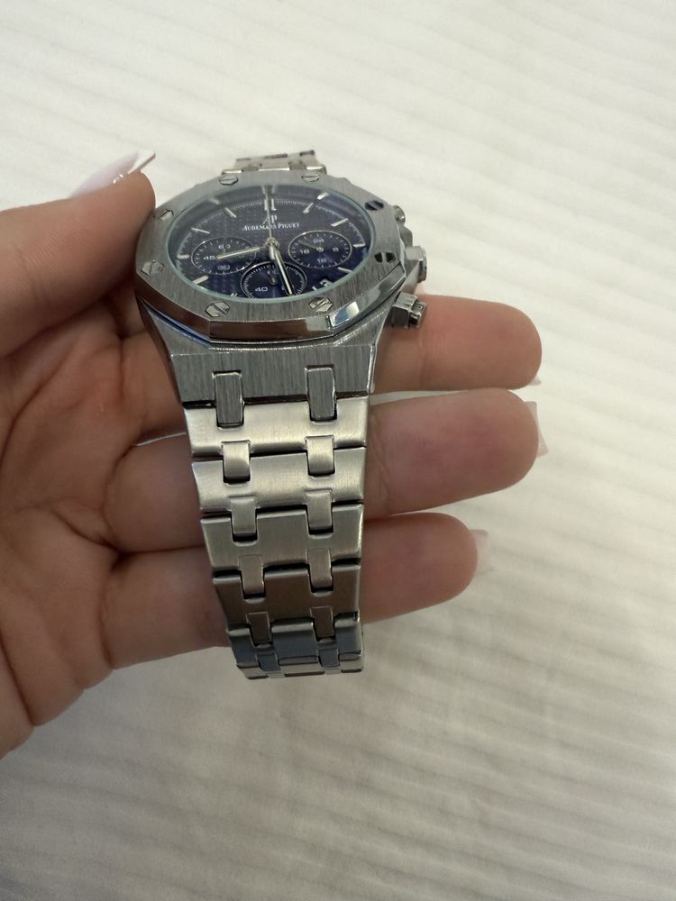 Zegarek srebrny niebieski AP Audemars Piguet