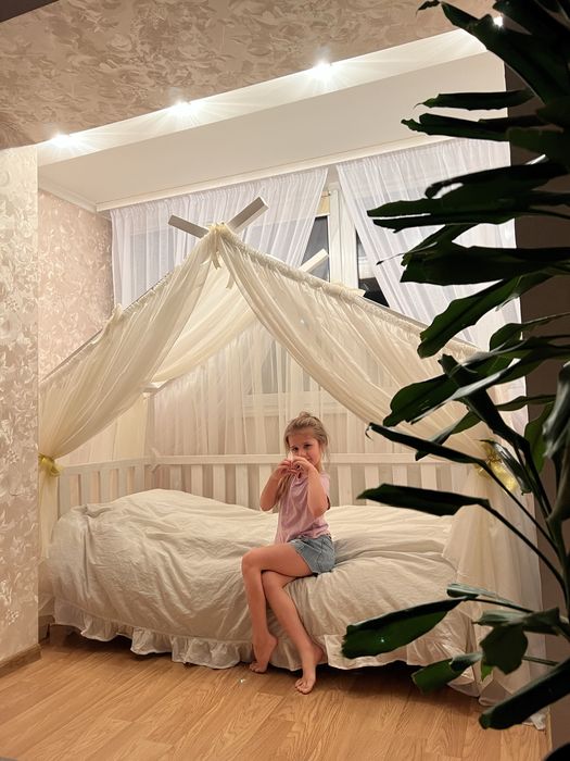 Продам кровать  для принцесы ! Срочно !