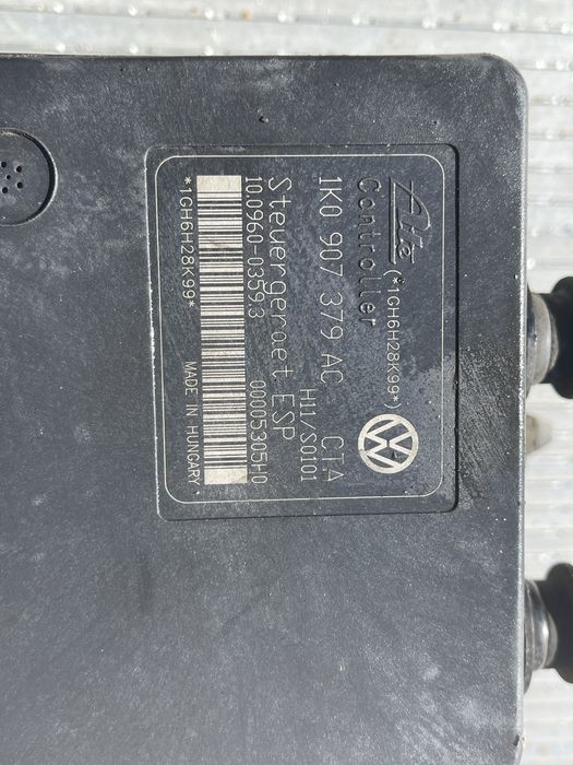 Pompa sterownik ABS vw Touran Golf V