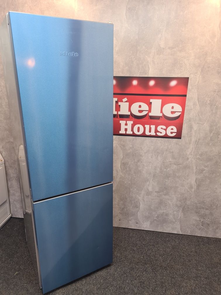 Новий Холодильник Miele KFN 28133 D Clean Steel 2021 в пльонці