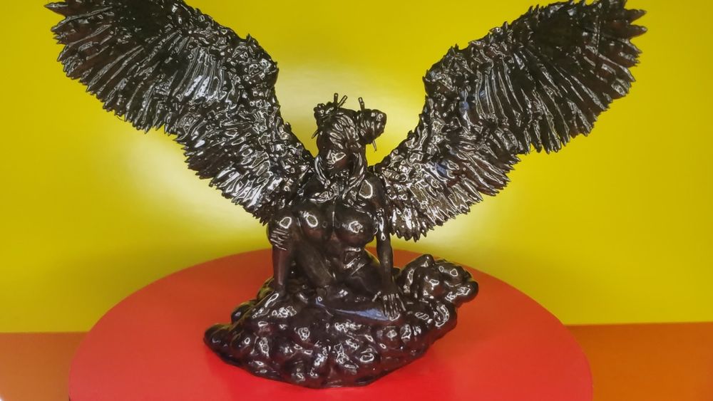 Ангел ,обнаженная девушка.