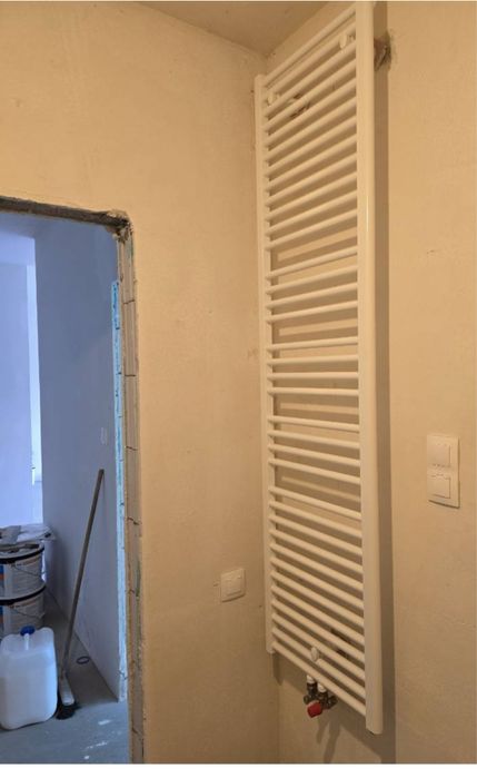 Grzejnik łazienkowy 180 na 50 cm