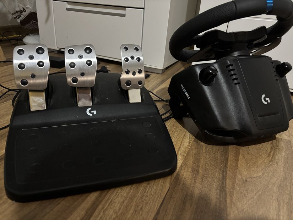 Kierownica Logitech G923